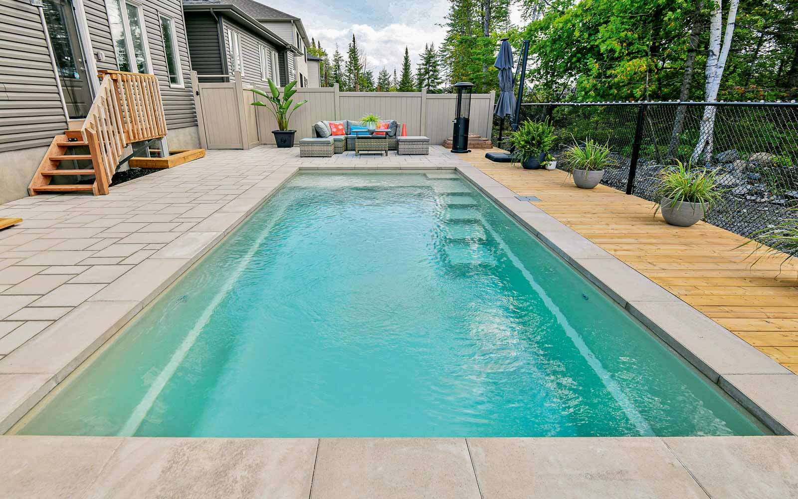 LeisurePools_Precision_266_DiamondSand_CA_2019