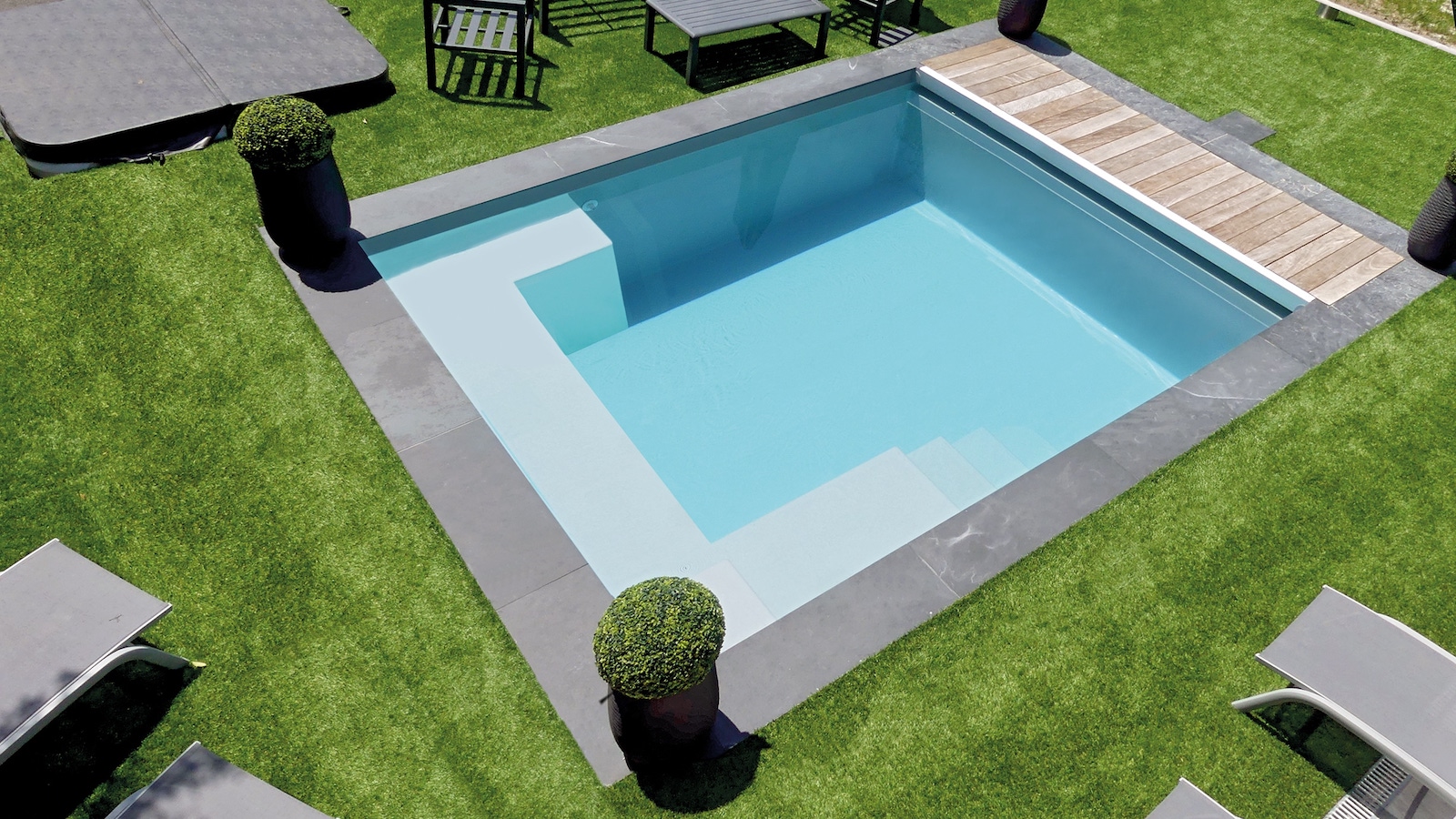 maxi-carre-pour-tous-les-jardins-1600×900
