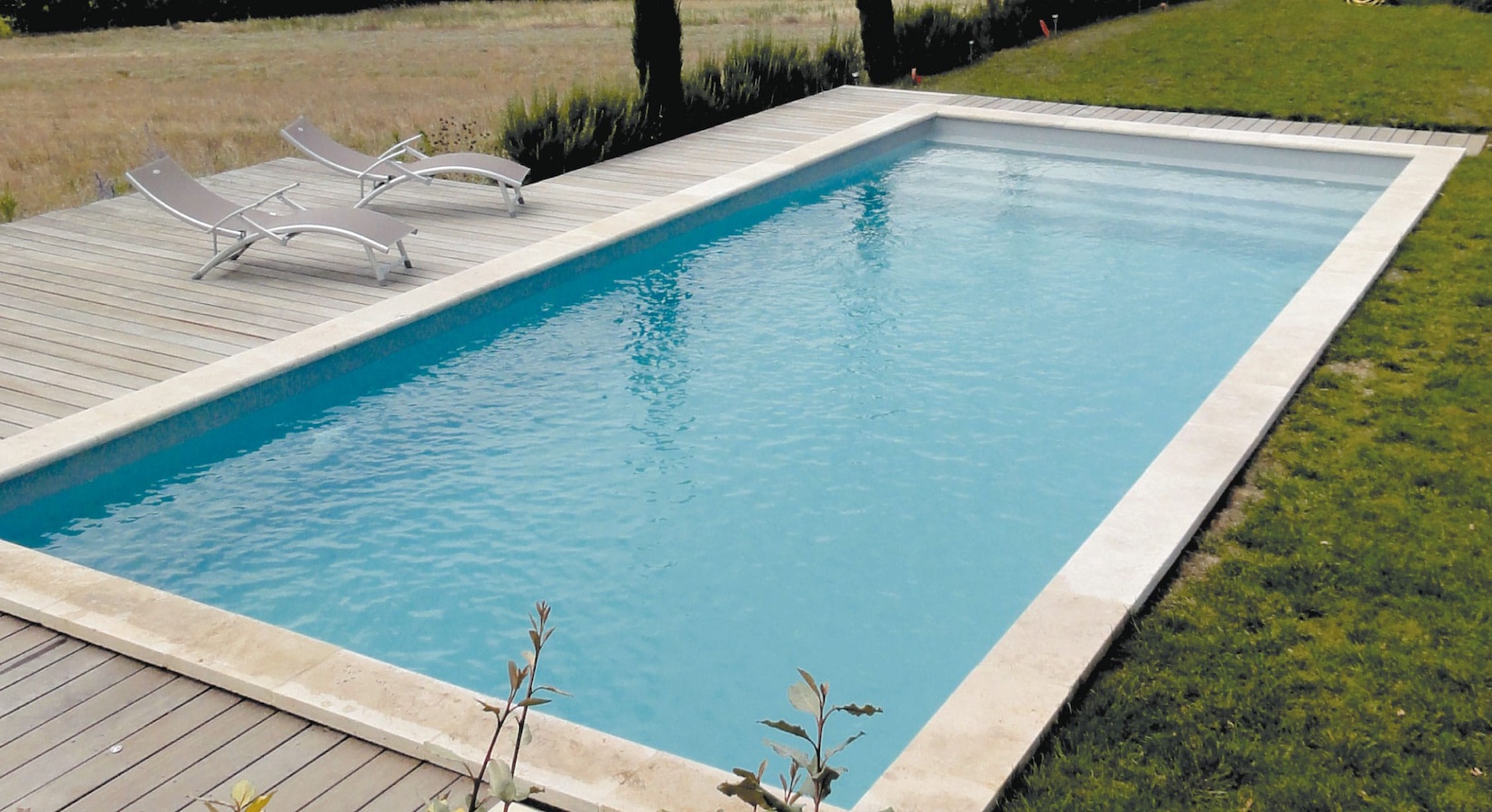 piscine-coque-elegance-xl-1600×900