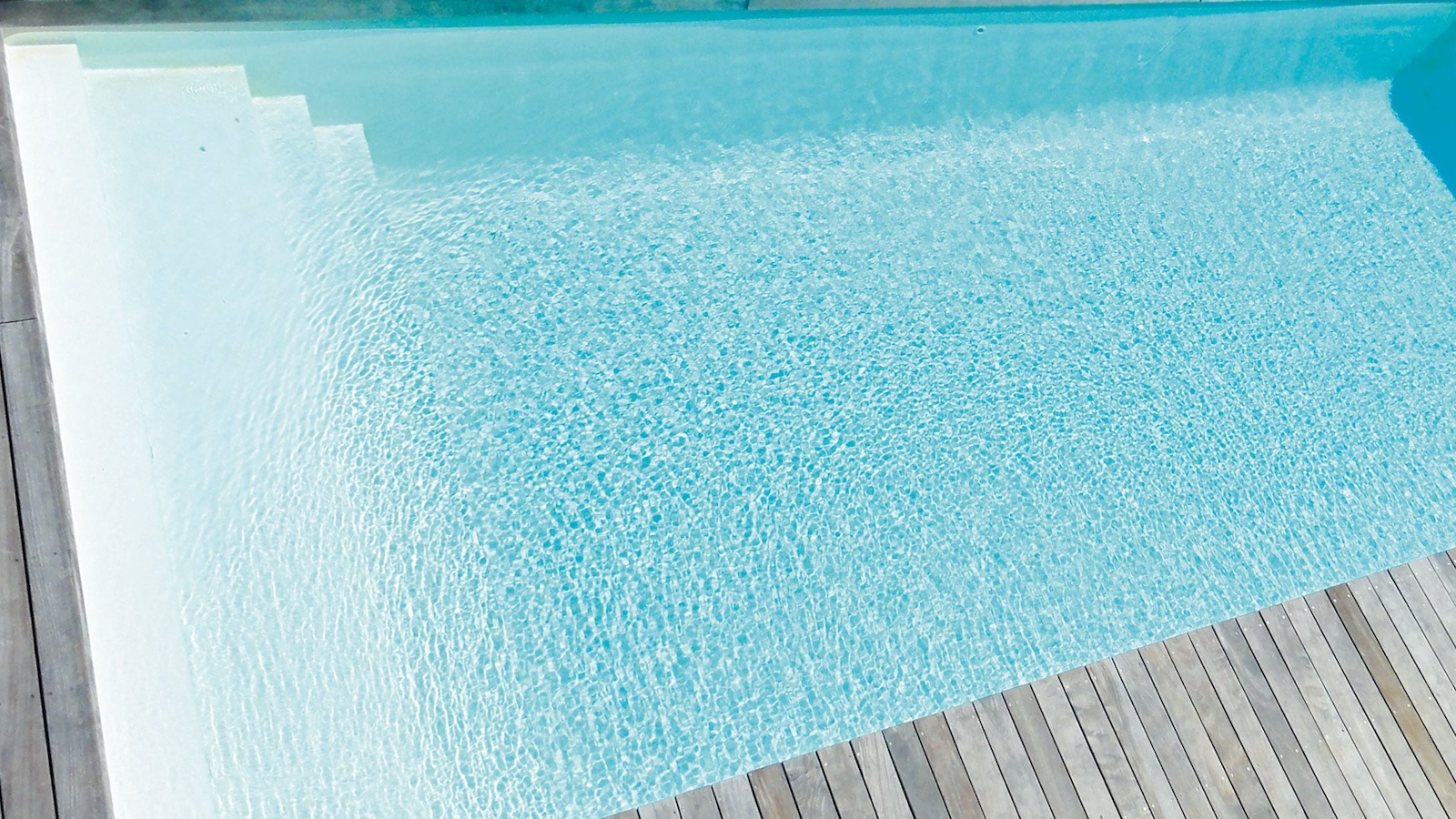piscine-coque-extra-46-1600×900